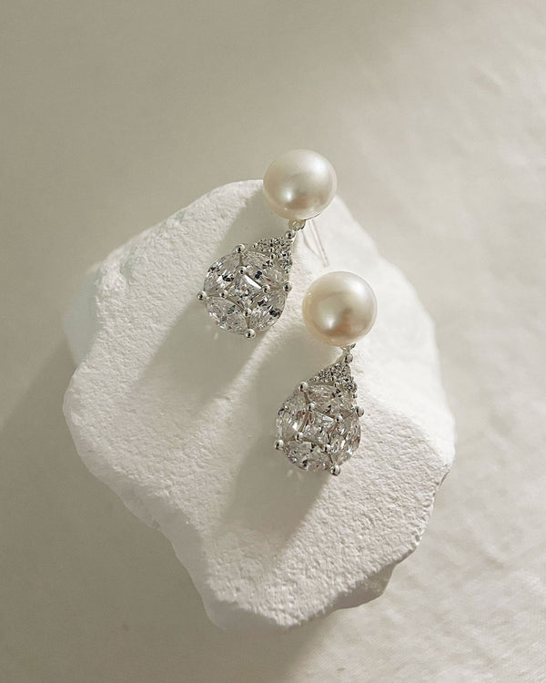 Bridal Pearl Drop Earrings • Freshwater Pearl Elegant Wedding Earrings