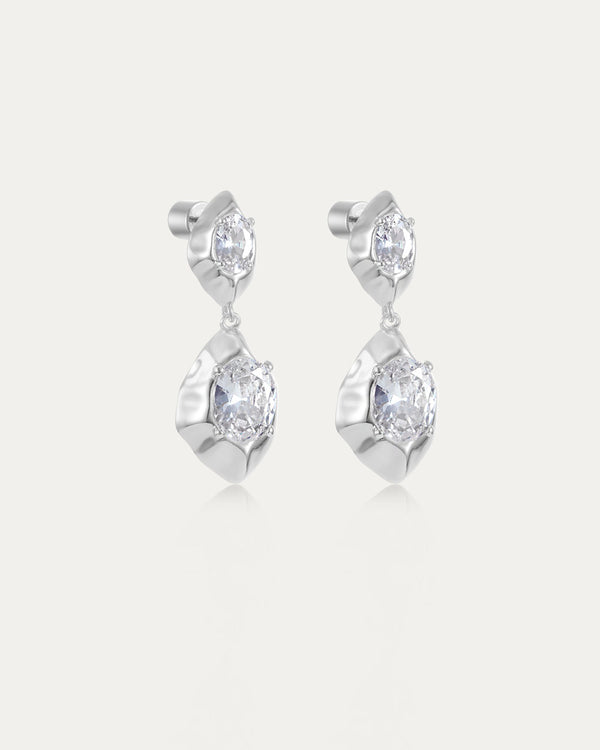 Molten Icon Earrings – A Sculptural Statement of Elegance